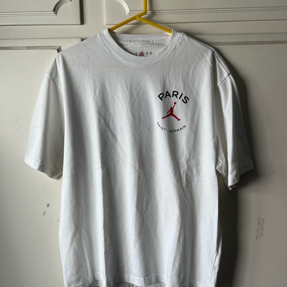 Jordan Nike Paris T-shirt